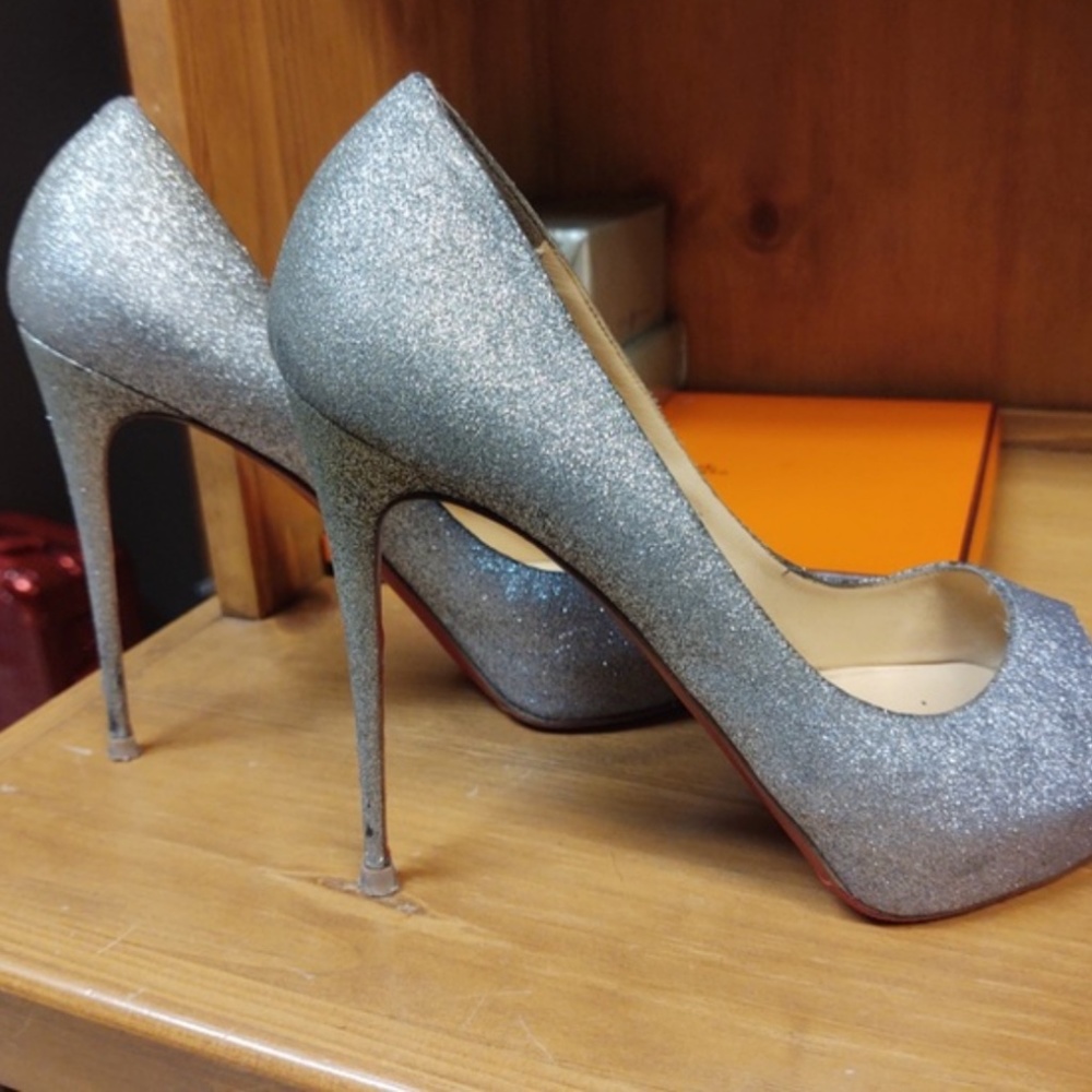 Louboutin Lady Peep 120 Glitter Pumps